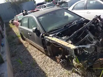 Veículo de Sucata kia opirus (gh) 3.5 do ano 2004 alimentado 0