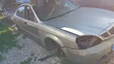 Veicolo di demolizione DAEWOO EVANDA (KLAL) 2.0 dell'anno 2003 alimentato T20SED