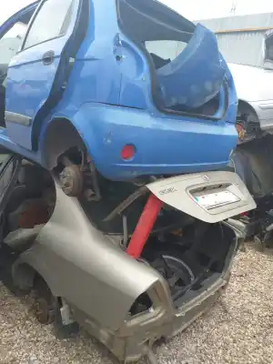 Sloopvoertuig daewoo evanda (klal) 2.0 van het jaar 2003 aangedreven t20sed