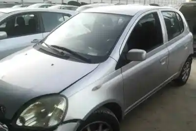 Véhicule à la ferraille toyota yaris (ncp1/nlp1/scp1) 1.3 expo de l'année 2005 alimenté 2szfe