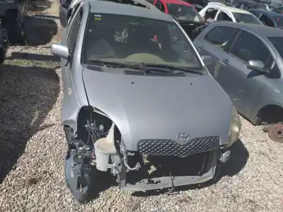 Véhicule à la ferraille toyota yaris (ncp1/nlp1/scp1) 1.3 expo de l'année 2005 alimenté 2szfe