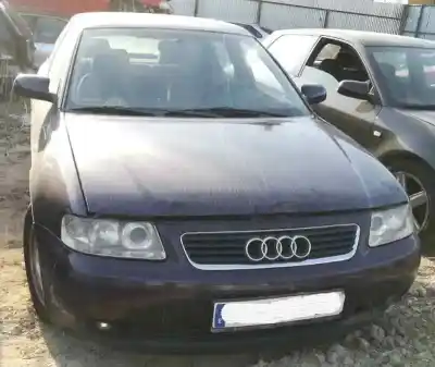 Veículo de Sucata audi a3 (8l) 1.9 tdi ambiente do ano 2002 alimentado axr