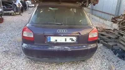 Veículo de Sucata audi a3 (8l) 1.9 tdi ambiente do ano 2002 alimentado axr
