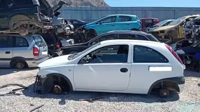 Scrapping Vehicle opel corsa c furgoneta/hatchback (x01) 1.7 di 16v (f08, w5l) of the year 2002 powered y17dtl