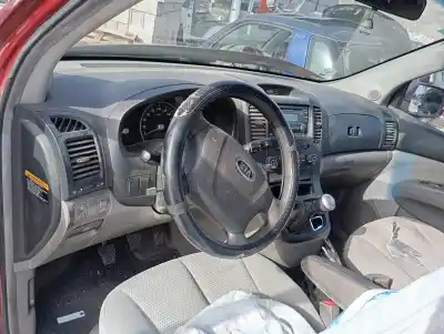 Veículo de Sucata KIA CARNIVAL 2.9 CRDi VGT Active do ano 2008 alimentado J3