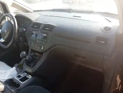 Scrapping Vehicle ford focus c-max (cap) connection of the year 2006 powered g6dd
