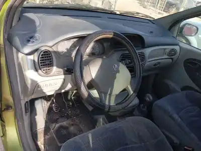 Здавання транспортного засобу renault scenic (ja..) 1.9 dci century 102 cv / 75 kw року 2000 потужний f9q k7