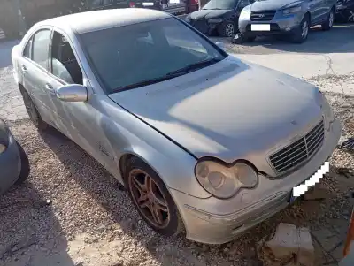 Утилизация автомобиля MERCEDES-BENZ CLASE C (W203)  года 2003 питание 646963