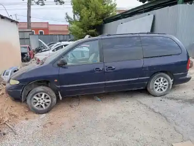Здавання транспортного засобу chrysler voyager (gs) 2.5 td року 1998 потужний 