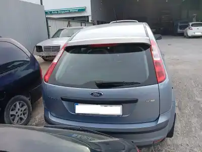 Veículo de Sucata ford focus berlina (cap) ambiente (d) do ano 2005 alimentado hhda