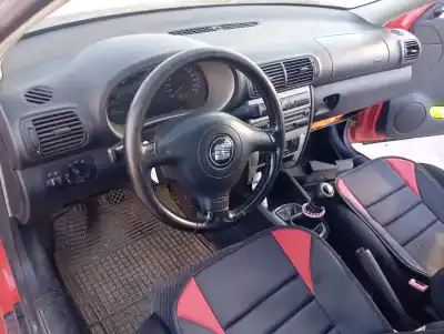 Veículo de Sucata seat leon (1m1) signo do ano 2004 alimentado alh