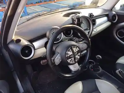 Veículo de Sucata bmw mini (r56) cooper do ano 2010 alimentado n16b16a