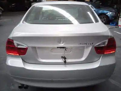 Veículo de Sucata bmw serie 3 berlina (e90) 320d do ano 2004 alimentado 204d4