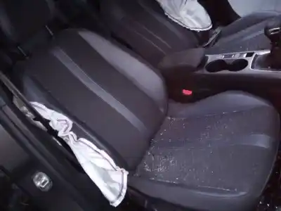 Veículo de Sucata peugeot 2008 (p1) active do ano 2019 alimentado yhy