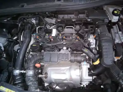 Veículo de Sucata peugeot 2008 (p1) active do ano 2019 alimentado yhy