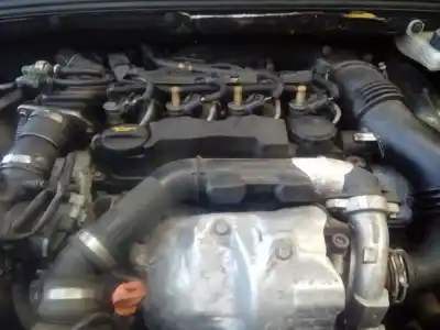 Veículo de Sucata peugeot 308 confort do ano 2010 alimentado 9hx