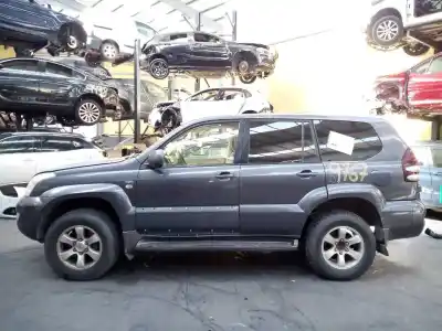Здавання транспортного засобу TOYOTA LAND CRUISER (J12) 3.0 D-4D (KDJ120) року 2005 потужний 1KDFTV