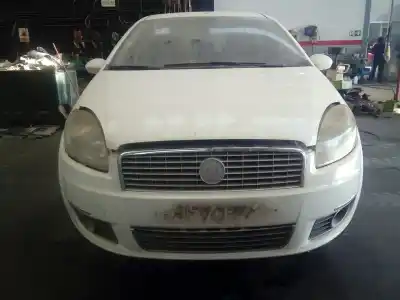 Vehículo de desguace fiat linea (110) emotion del año 2008 con motor 199a3000