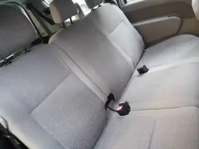 Veículo de Sucata dacia logan mcv ambiance do ano 2008 alimentado k9k796