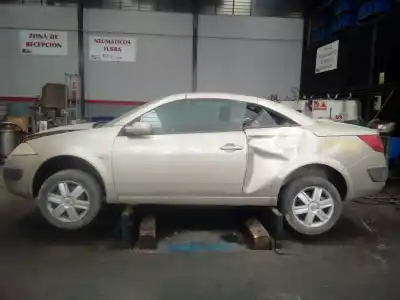 Vehicul casat OTRAS MARCAS MEGANE II COUPE Confort Authentique al anului 2005 alimentat K4M760