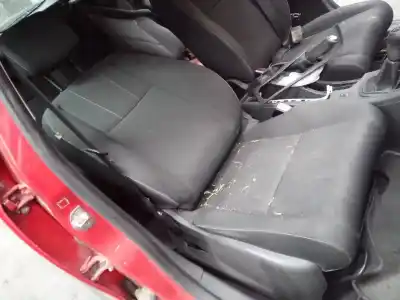 Здавання транспортного засобу renault megane iii berlina 5 p authentique року 2008 потужний k4m848 Здавання транспортного засобу renault megane iii berlina 5 p authentique року 2008 потужний k4m848