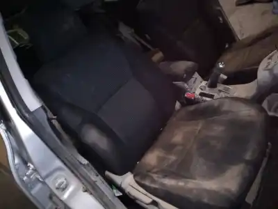 Veículo de Sucata toyota auris (_e18_) 1.8 hybrid (zwe186_) do ano 2012 alimentado 2zrfxe