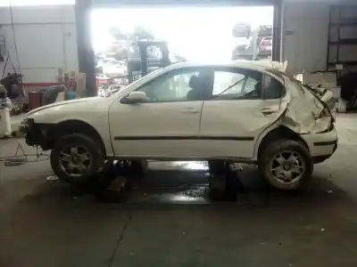 Veículo de Sucata seat leon (1m1) signo do ano 2001 alimentado alh