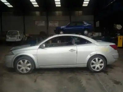 Vehicul casat OTRAS MARCAS MEGANE II COUPE Extreme al anului 2007 alimentat F9Q803