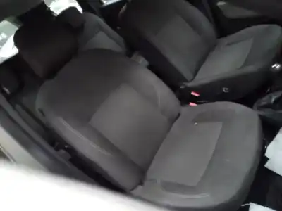 Veículo de Sucata dacia lodgy ambiance do ano 2012 alimentado k9k612