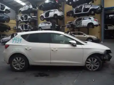 Здавання транспортного засобу seat leon (5f1) reference ecomotive року 2015 потужний cxxb