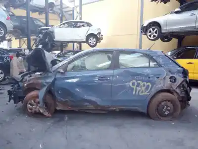 Veículo de Sucata HYUNDAI I20 Trend blue do ano 2017 alimentado G4LA