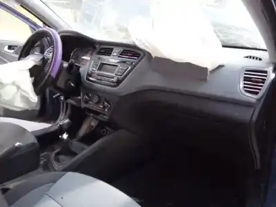 Sloopvoertuig hyundai i20 trend blue van het jaar 2017 aangedreven g4la