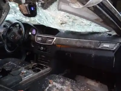 Здавання транспортного засобу mercedes-benz clase e (w212) lim. 350 cdi blueefficiency (212.025) року 2009 потужний 642850