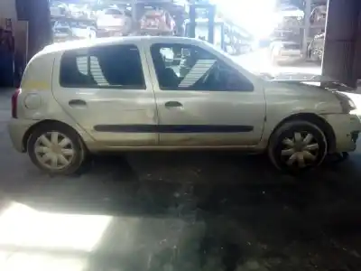 Здавання транспортного засобу renault clio ii fase ii (b/cb0) authentique року 2007 потужний d7f726