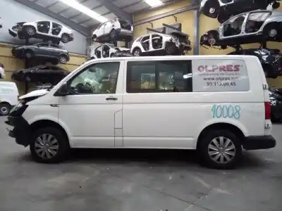 Veículo de Sucata VOLKSWAGEN T6 TRANSPORTER Kombi do ano 2018 alimentado CXGB