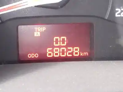 Veículo de Sucata kia rio concept do ano 2016 alimentado g4la