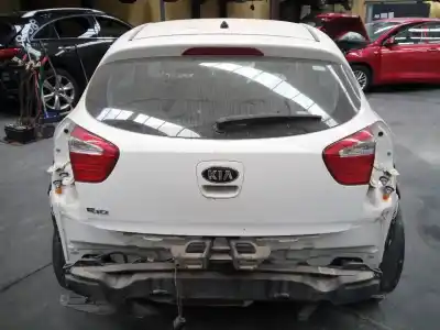 Veículo de Sucata kia rio concept do ano 2016 alimentado g4la