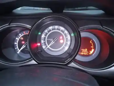 Veicolo di demolizione citroen c3 selection dell'anno 2010 alimentato 8hr