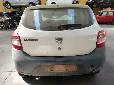 Veículo de Sucata dacia sandero ambiance do ano 2014 alimentado d4f732