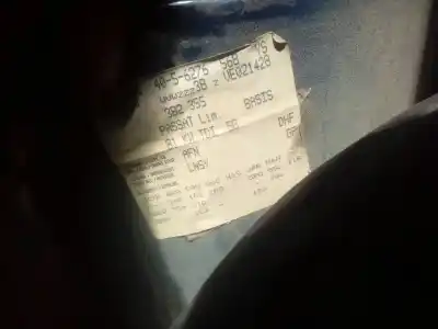 Veículo de Sucata volkswagen passat berlina (3b2) comfortline do ano 1997 alimentado afn