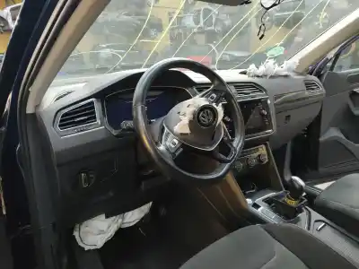 Veículo de Sucata volkswagen tiguan sport 4motion bmt do ano 2017 alimentado dfga