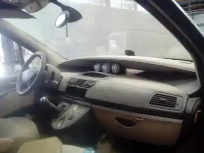 Veículo de Sucata fiat ulysse (179) 2.2 jtd admiral do ano 2006 alimentado 4hw