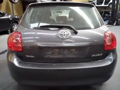 Veículo de Sucata toyota auris luna do ano 2009 alimentado 1zrfe