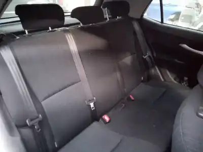 Veículo de Sucata toyota auris luna do ano 2009 alimentado 1zrfe