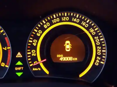 Veículo de Sucata toyota auris luna do ano 2009 alimentado 1zrfe