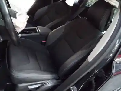 Veículo de Sucata volvo xc60 kinetic 2wd do ano 2014 alimentado d5244t12