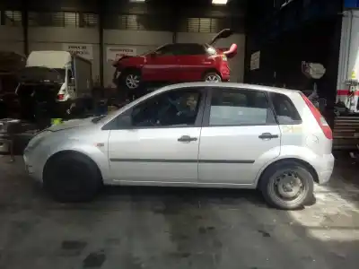Hurda Aracı FORD FIESTA (CBK) Ambiente Yılın 2005 güçlü F6JA