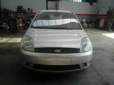 Veicolo di demolizione ford fiesta (cbk) ambiente dell'anno 2005 alimentato f6ja
