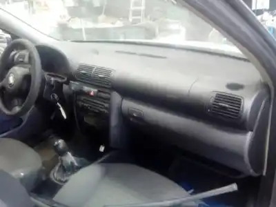 Veículo de Sucata seat toledo (1m2) executive do ano 2002 alimentado bcb