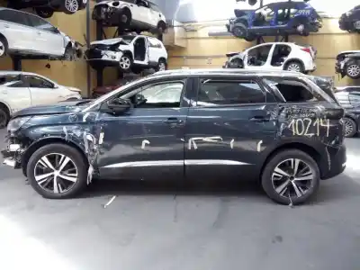 Veículo de Sucata peugeot                                            5008                                                                                                                                                                                                                                                       active                                                                                                                                                                                                                                                     do ano 2018 alimentado yh01